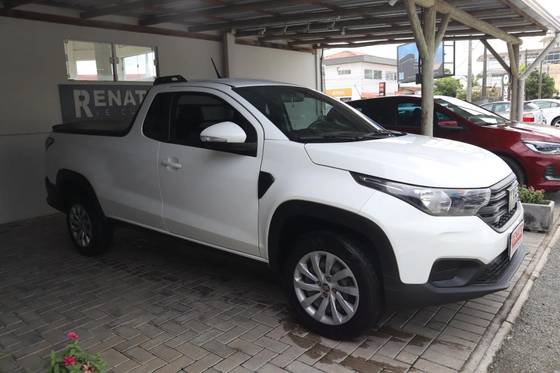 FIAT STRADA 1.3 FIREFLY FLEX FREEDOM CS MANUAL FIAT STRADA 1.3 FIREFLY FLEX FREEDOM CS MANUAL